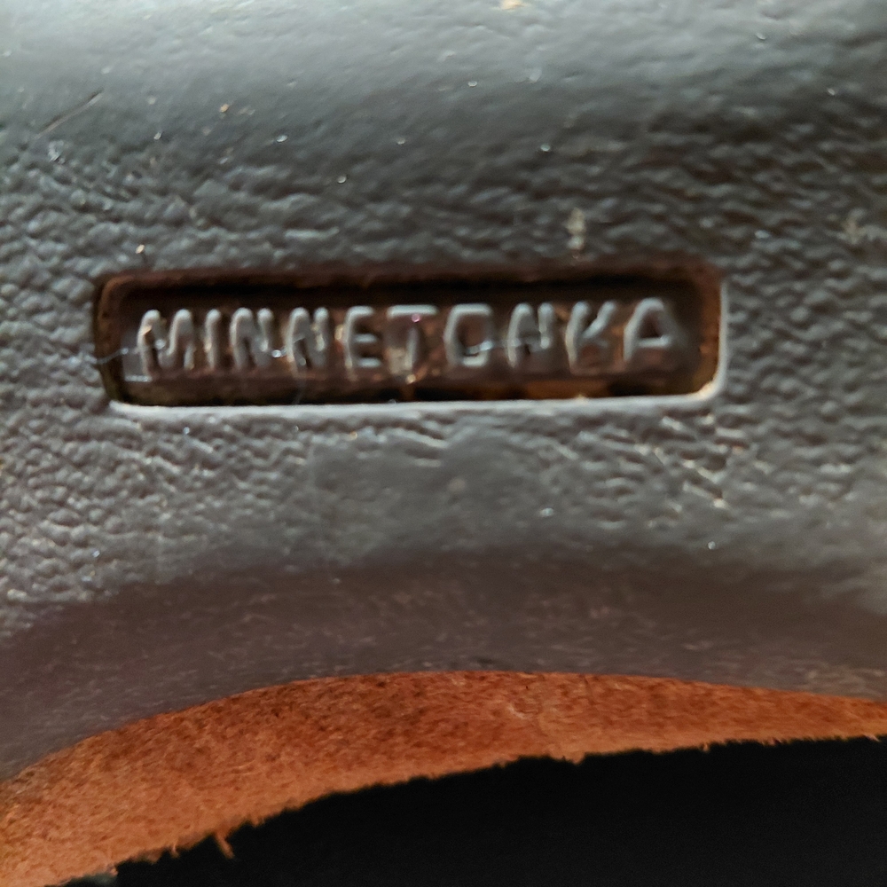 Vintage Minnetonka Brown Leather Stud And Fringe Detail Size Ladies 9 Preloved - Picture 2 of 16